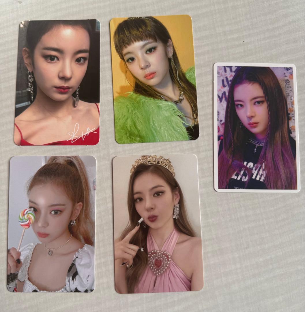 ITZY リア トレカ5枚セット - メルカリ