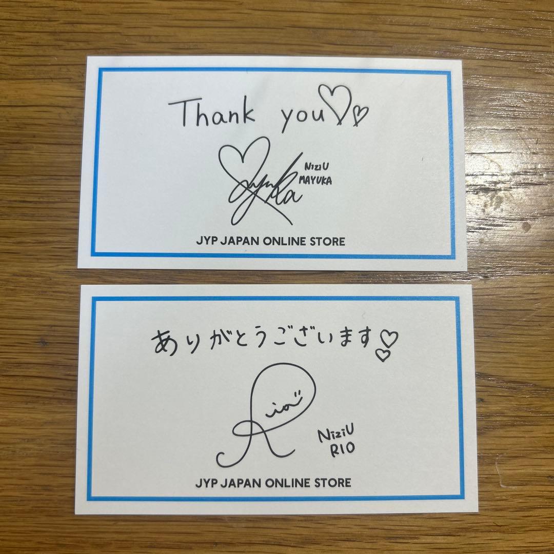 NiziU サイン入りカード 2枚セット - メルカリ