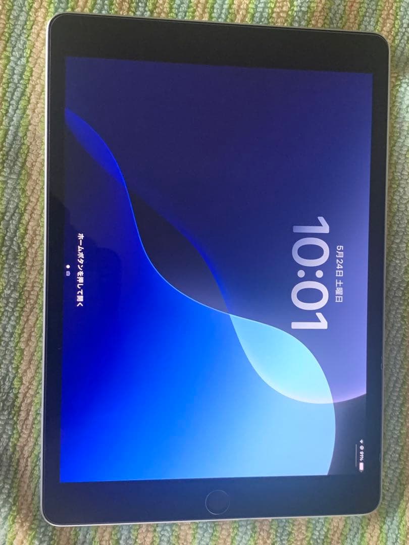 Apple iPad 第9世代　シルバー　wifi 64GB iPad Wi-Fi + Cellular 64GB - シルバー（第9世代）[整備済製品