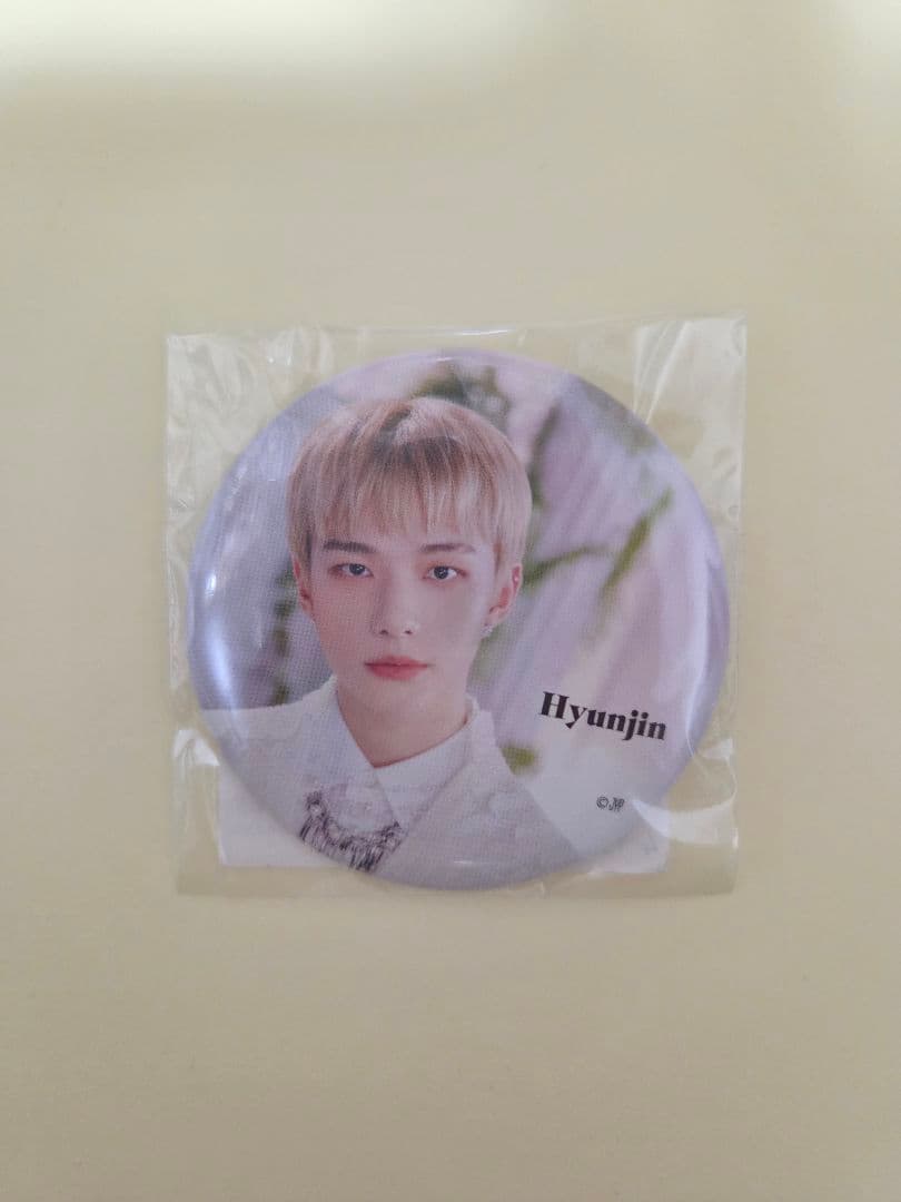 Stray Kids ヒョンジン 缶バッジ - メルカリ