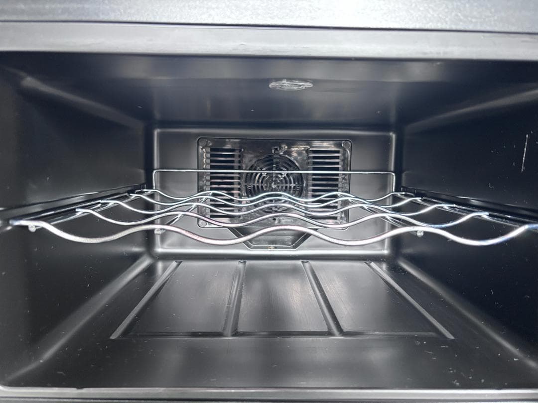 中古 Grand Line WRH-M262 2ドア 冷蔵庫一体型ワインクーラー - メルカリ