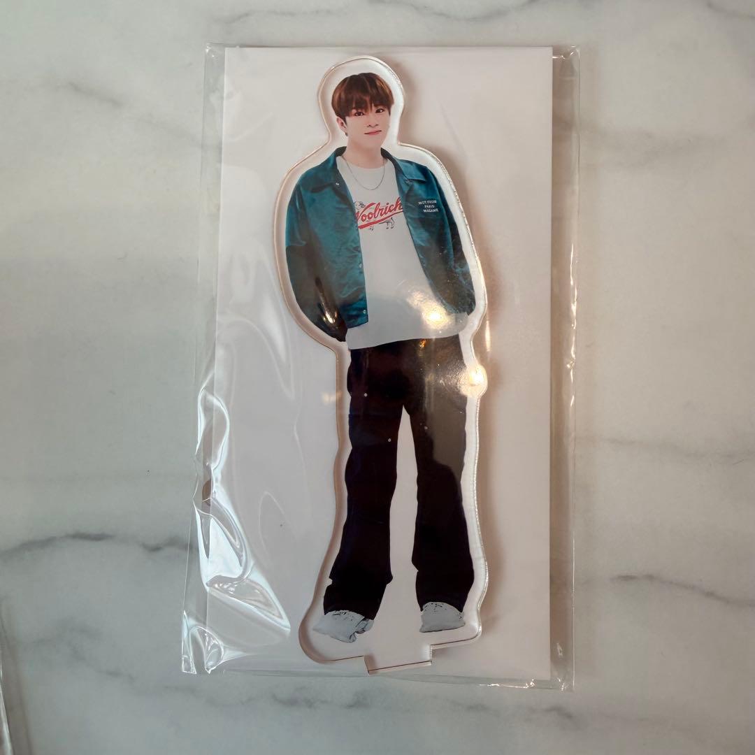 TREASURE×HAPIDANBUI CAFE アクスタ【ASAHI】 - メルカリ