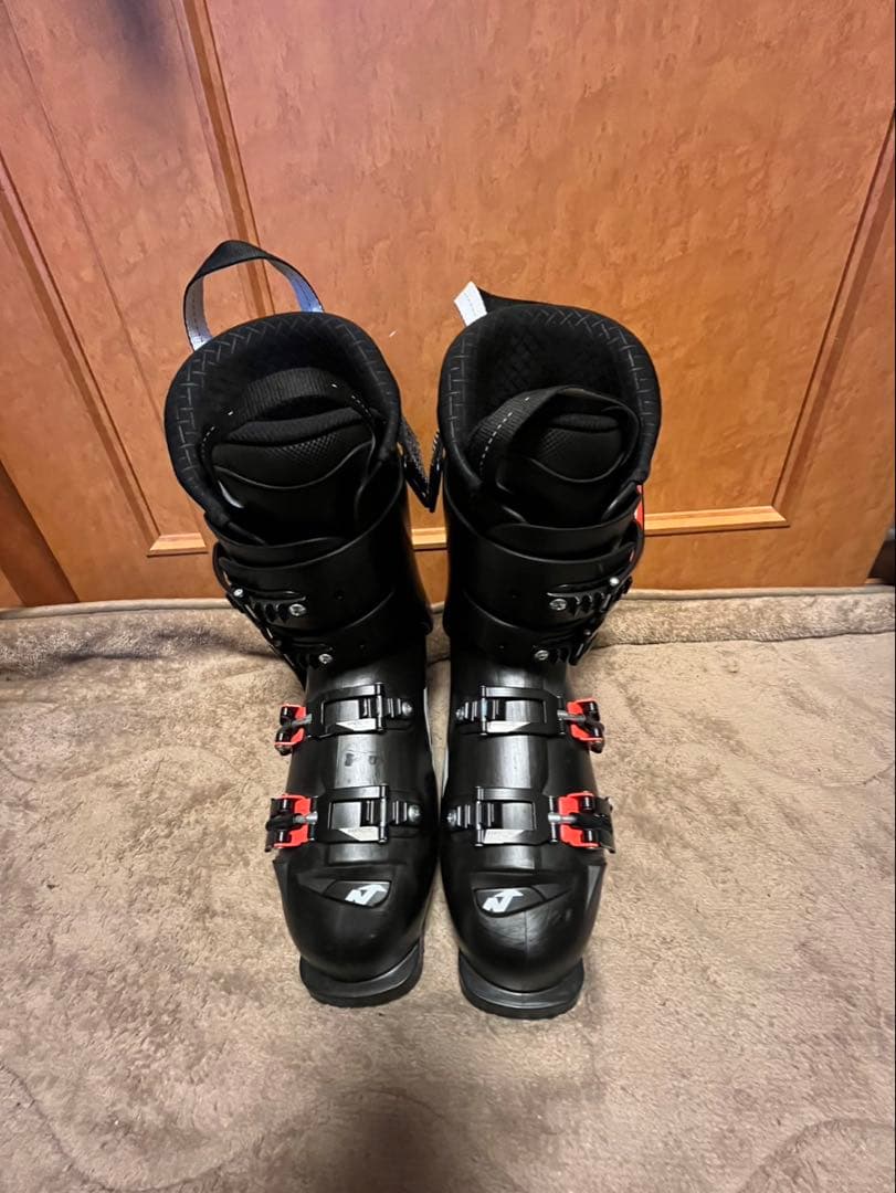 NORDICA DOBERMANN GP 100スキーブーツ Nordica Dobermann GP 110 | Race Ski Boots - Hi Tempo