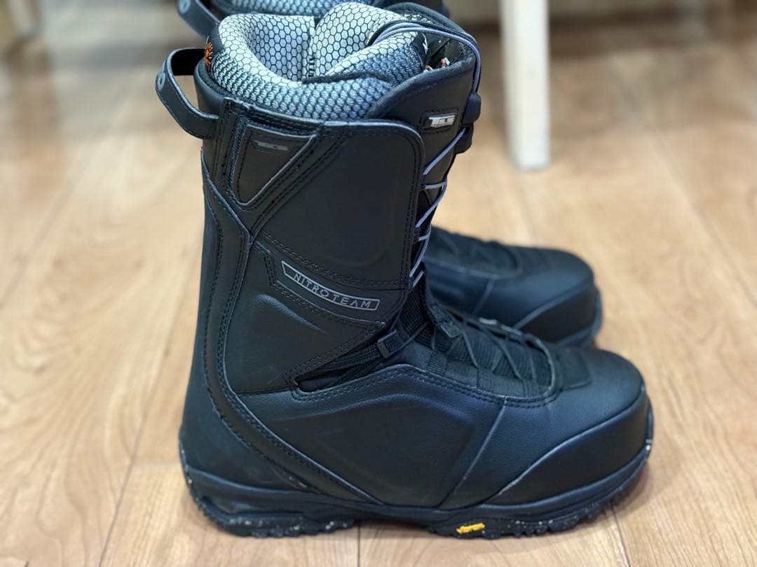 【本日中限定値引き】Nitro TEAM TLS（US8 / 26.0cm）