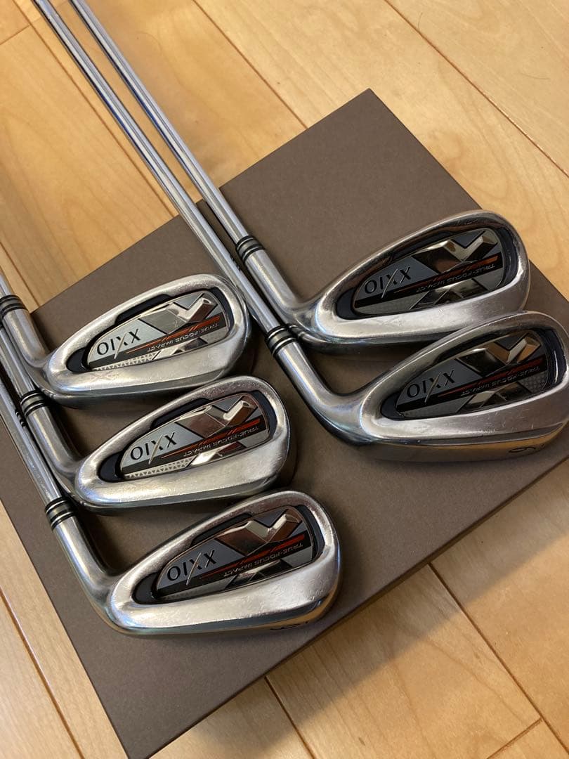 ゼクシオ 10 アイアンセット 6-P 5本 スチールシャフト S - メルカリ