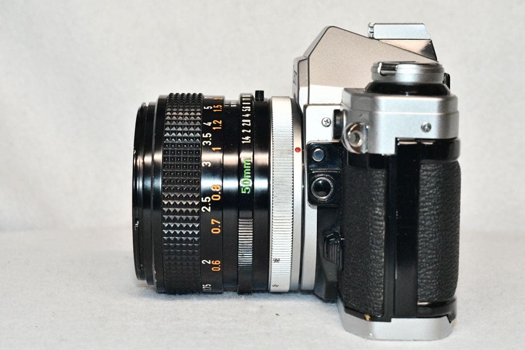 《動作品》CANON AE-1+FD f50mm/1.4ssc a436