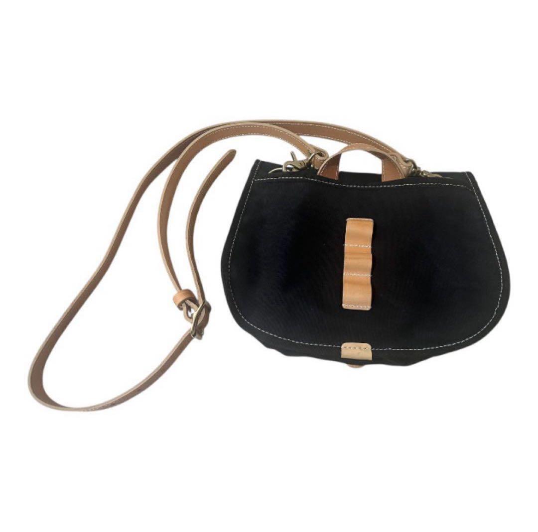 ネルデザインワークス ヘカ チェア ショルダーバッグ サイドポーチ