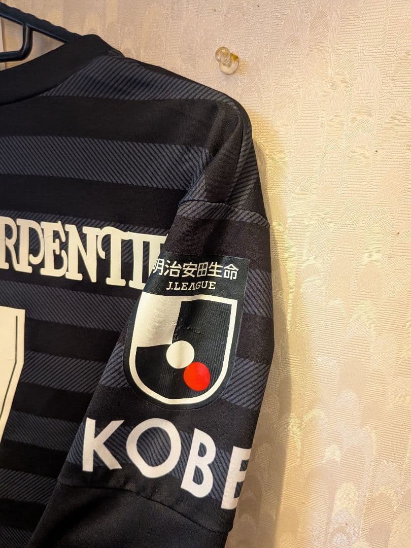 ヴィッセル神戸 2019サードユニフォーム ダビド・ビジャとイニエスタT