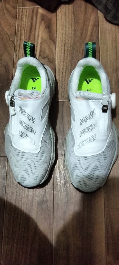 ホワイト ゴルフシューズ BOOST ブースト｜ゴルフ｜シューズ/靴【アディダス公式】