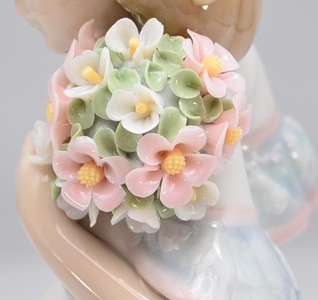 春のブーケ ＃7603 ☆リヤドロ スペイン ポーセリン 光沢仕上げ 絶版