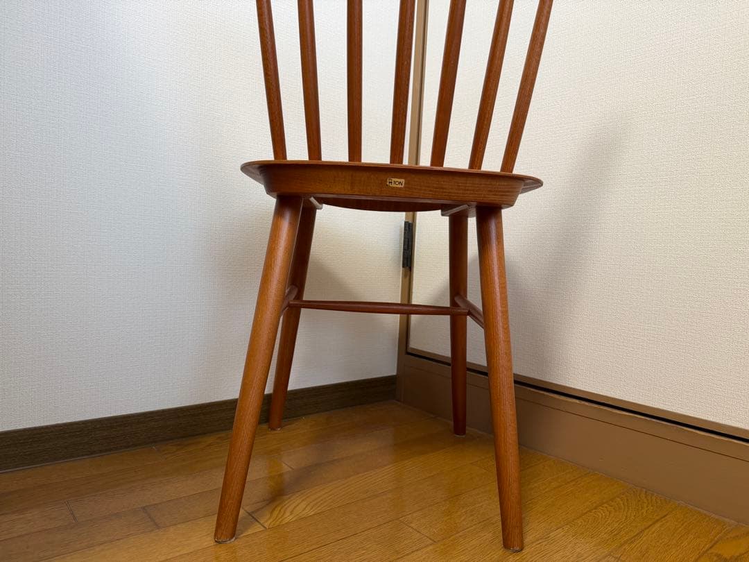 廃盤 TON ダイニングチェア unico 木製 北欧テイスト 椅子 2脚セット