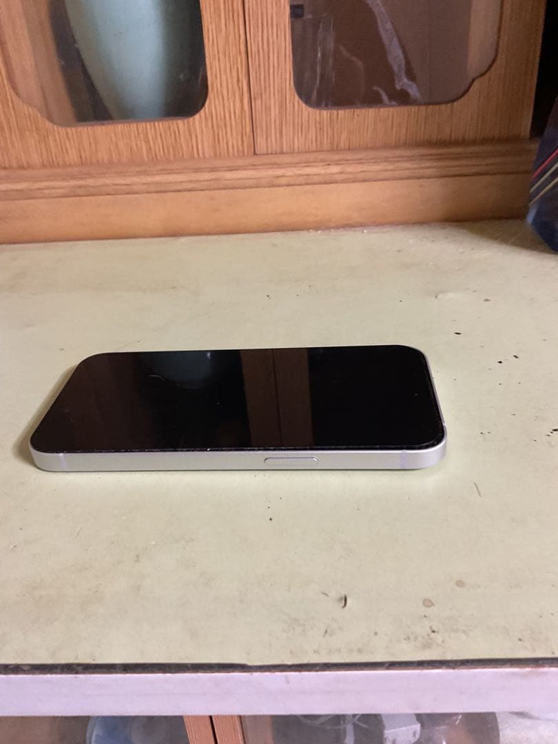 スマートフォン本体 iPhone16e アップル、低価格モデル「iPhone16e｣発表－スマホ販売巻き返し図る