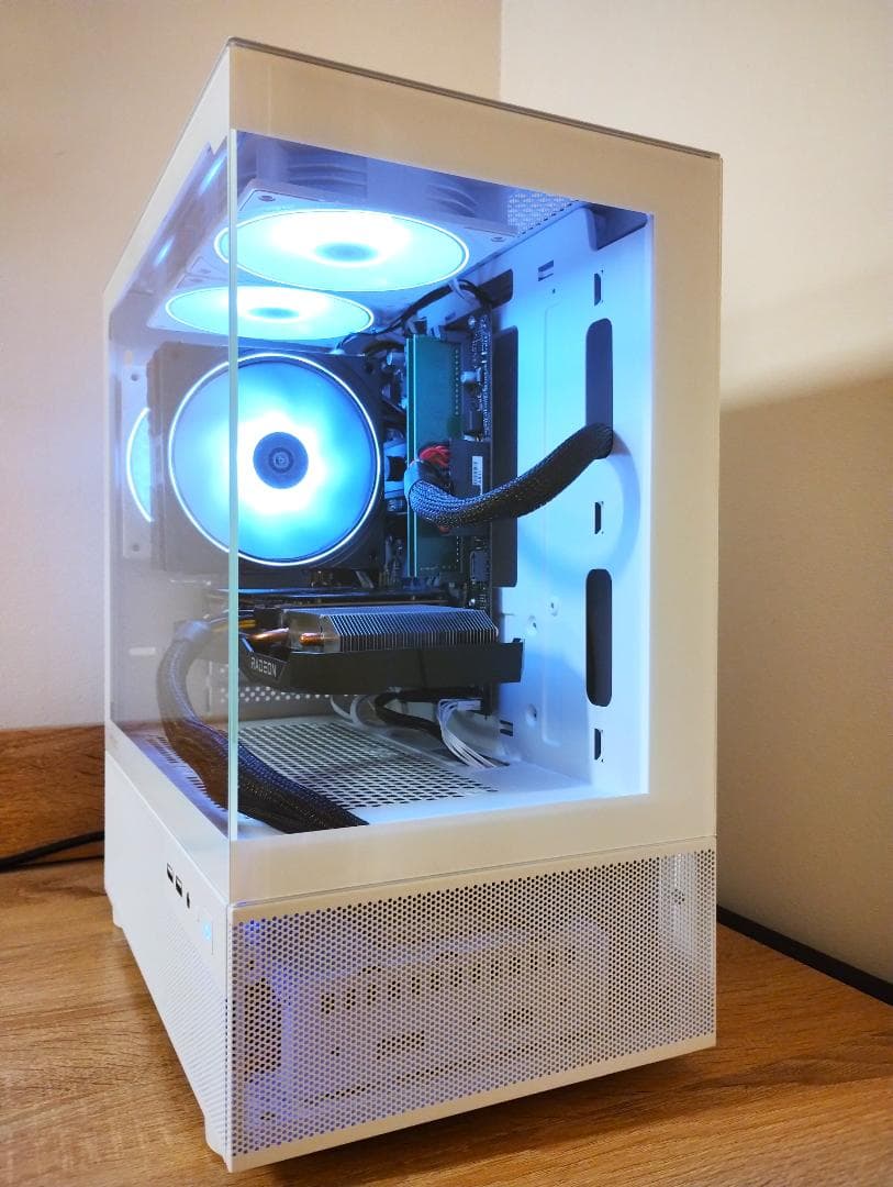 ゲーミングPC/Core i7 8700/RX6600/メモリ16GB - メルカリ