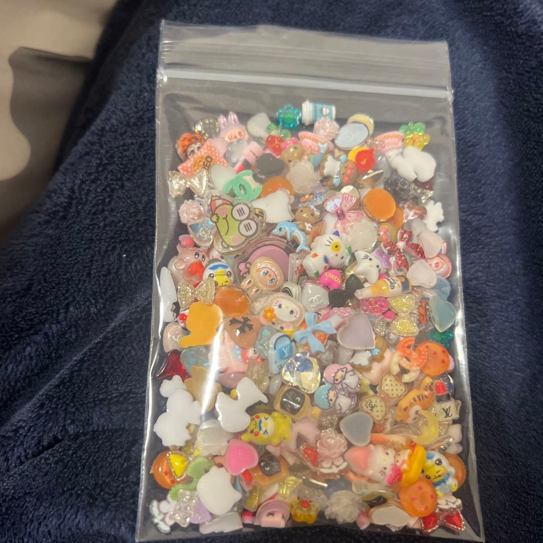 ネイルパーツごちゃ混ぜ - メルカリ