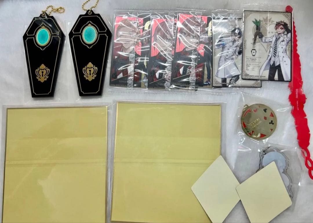 ツイステ ツイステッドワンダーランド ハーツラビュル寮 グッズ まとめ