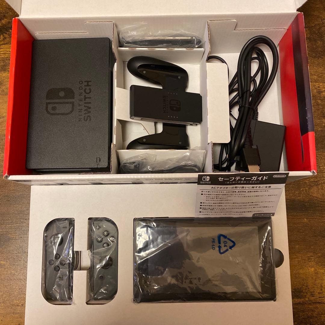 Nintendo Switch 本体 グレー 付属品完備　SDカード付き Amazon.co.jp: Nintendo Switch 本体 (ニンテンドースイッチ) Joy-Con