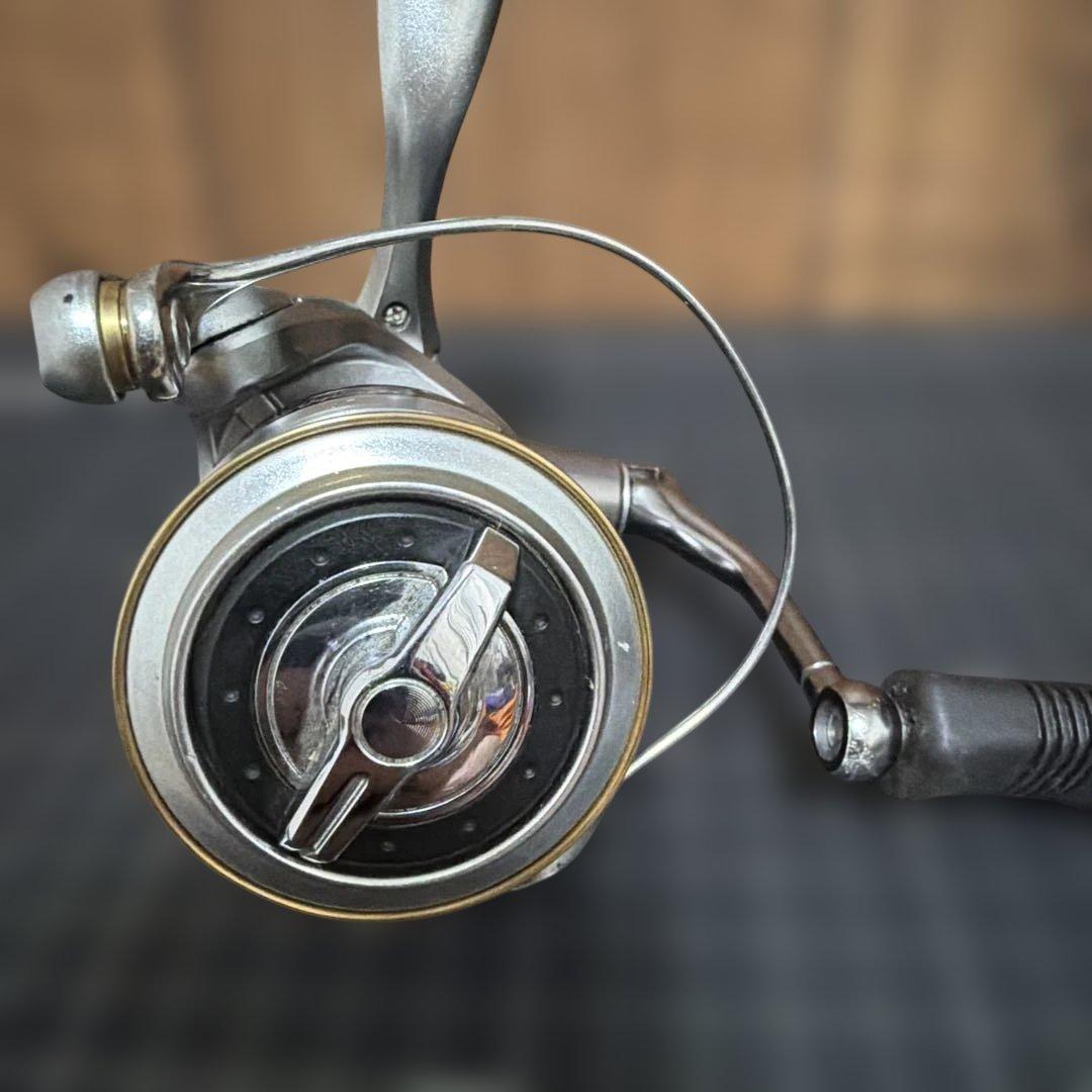 シマノ 11バイオマスター C3000HG スピニングリール ストラディック