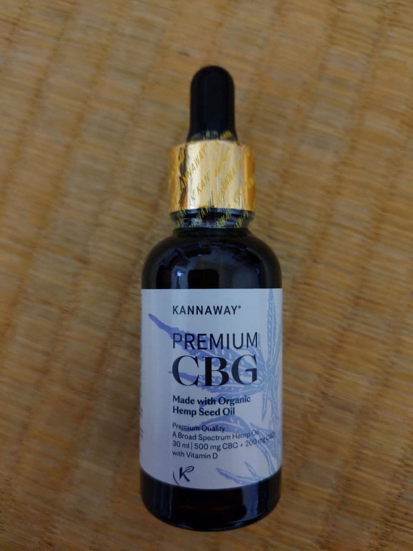 KANNAWAY PREMIUM CBG 30ml - メルカリ