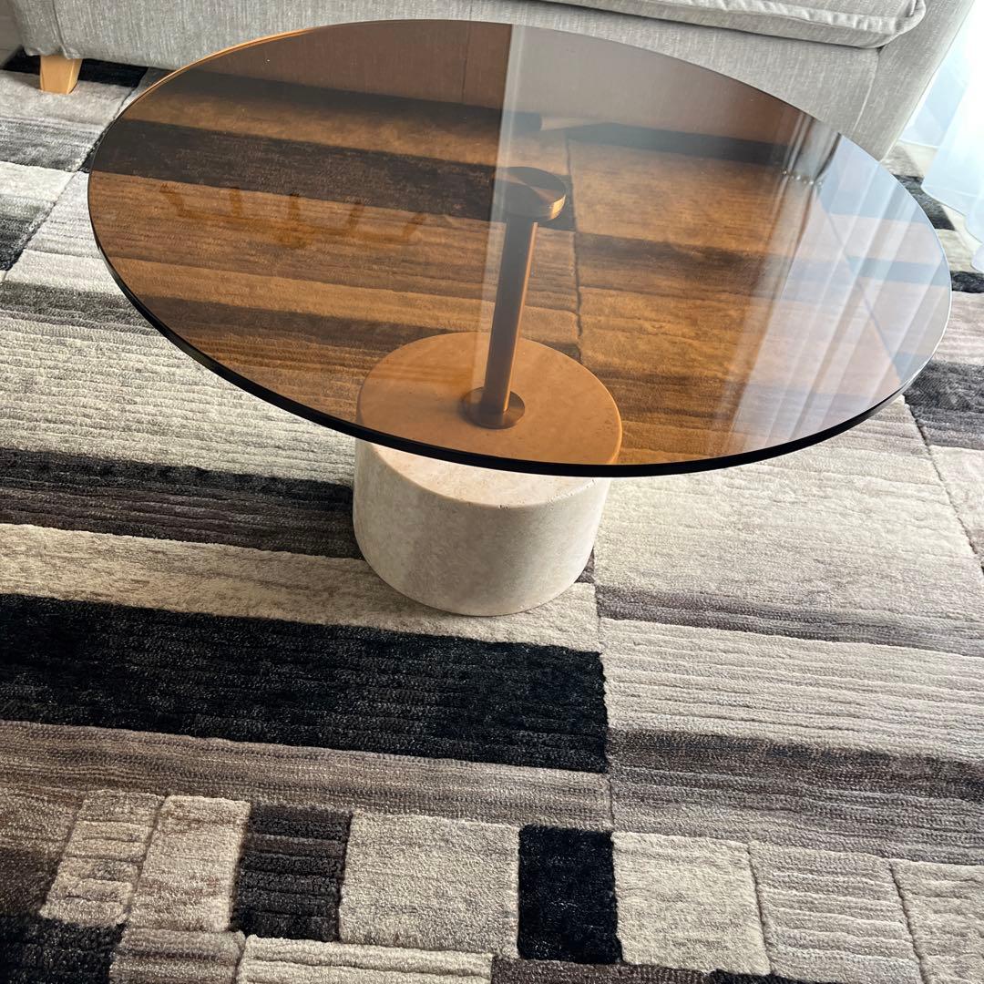 美品】モーダエンカーサ コメットコーヒーテーブル 匿名梱包発送たの