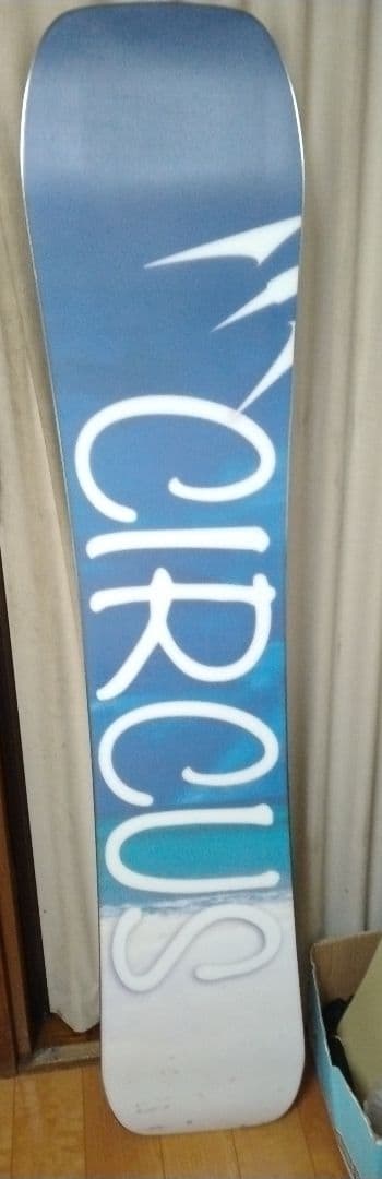 22/23 MOSS CIRCUS スノーボード グラトリ 139㎝ 美品！ - メルカリ