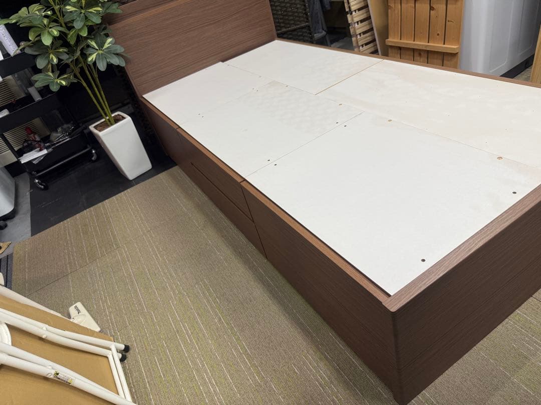 美品】ニトリ シングルベッドフレーム ジオ チェスト40J MBR 板下収納