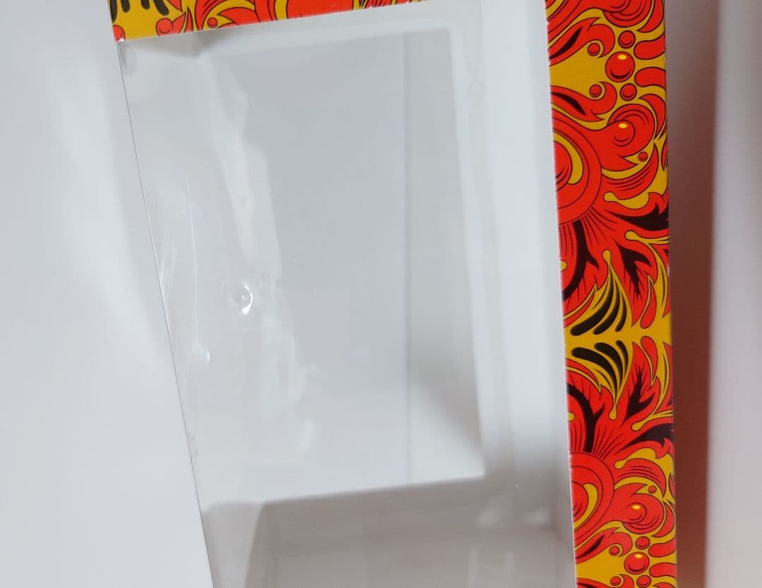 1点限り】【可愛いロシア雑貨】サモワール型小物入れ 紅茶缶 - メルカリ