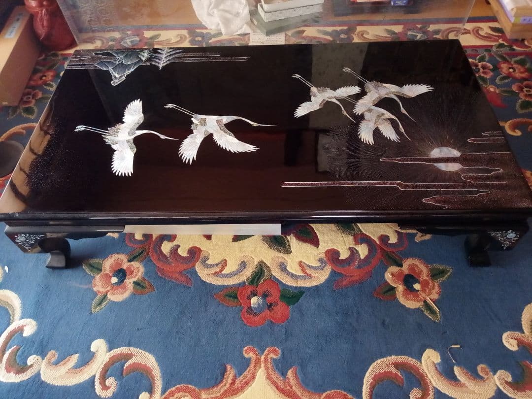 昭和レトロ 超激レア！「韓国螺鈿家具ガラステーブル」美品 韓国螺鈿漆塗りテーブル鶴柄中 テーブル・お膳角型 夢市場本店【韓国