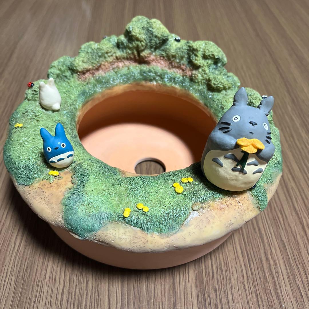 トトロ フィギュア付き 陶器鉢 - メルカリ