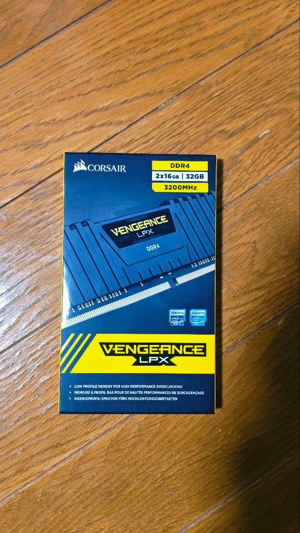 CORSAIR VENGEANCE DDR4 32GB 2x16　3200MHz Amazon | CORSAIR DDR4-3200MHz デスクトップPC用 メモリ VENGEANCE