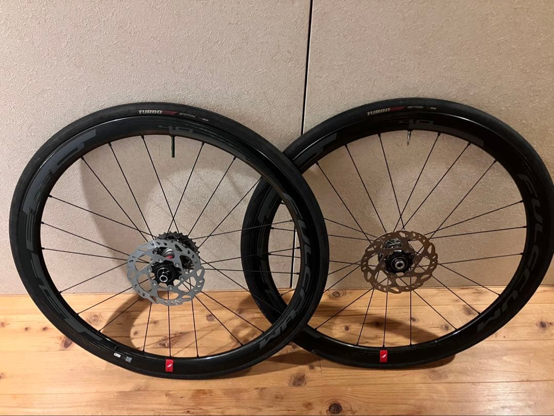 FULCRUM700C ディスクブレーキホイールセット Amazon.co.jp: 700Cロードホイールセット 二層アルミ合金リム 6ボルト