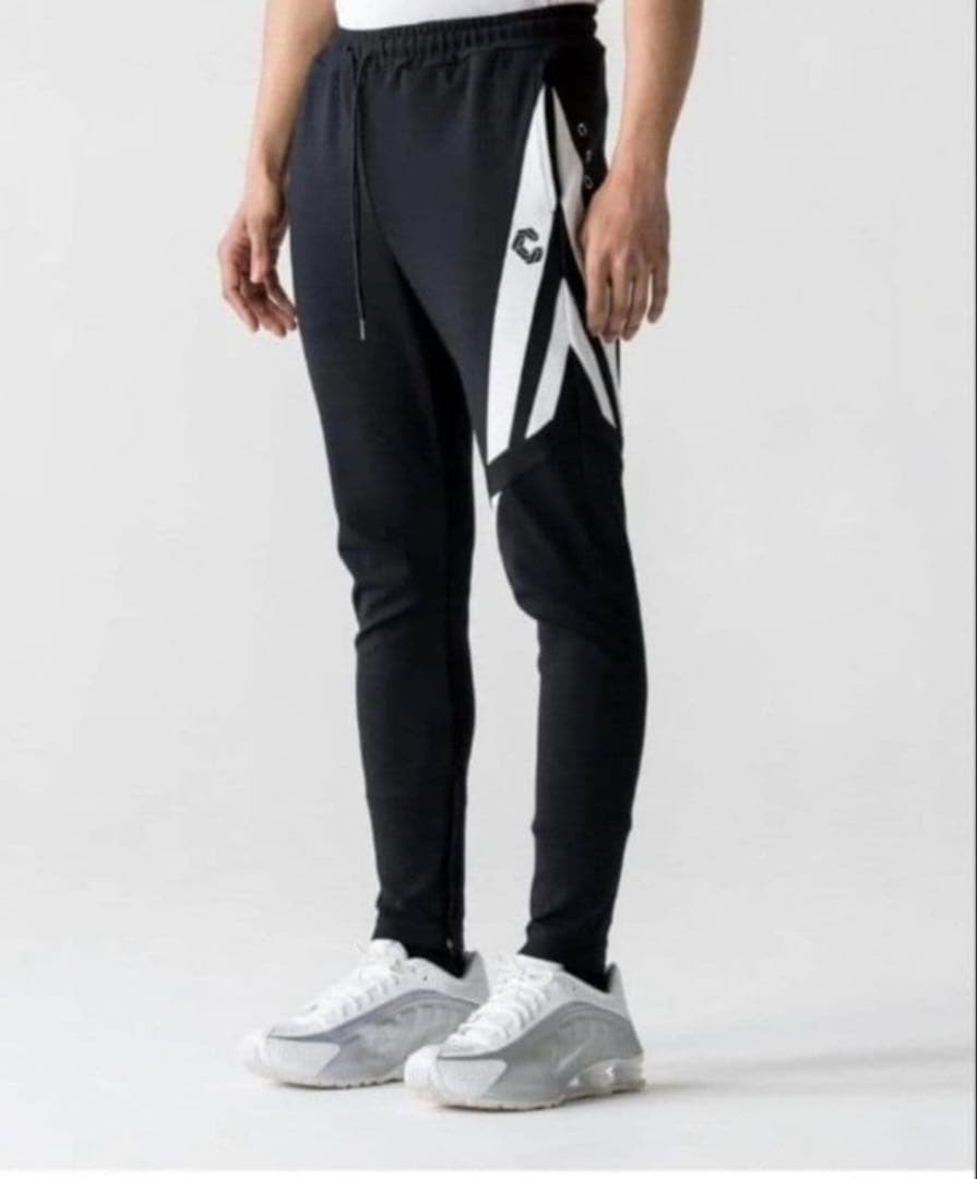 新作クロノス CRONOSジョガーパンツ 完売品 Sサイズ タグ付き 新品未