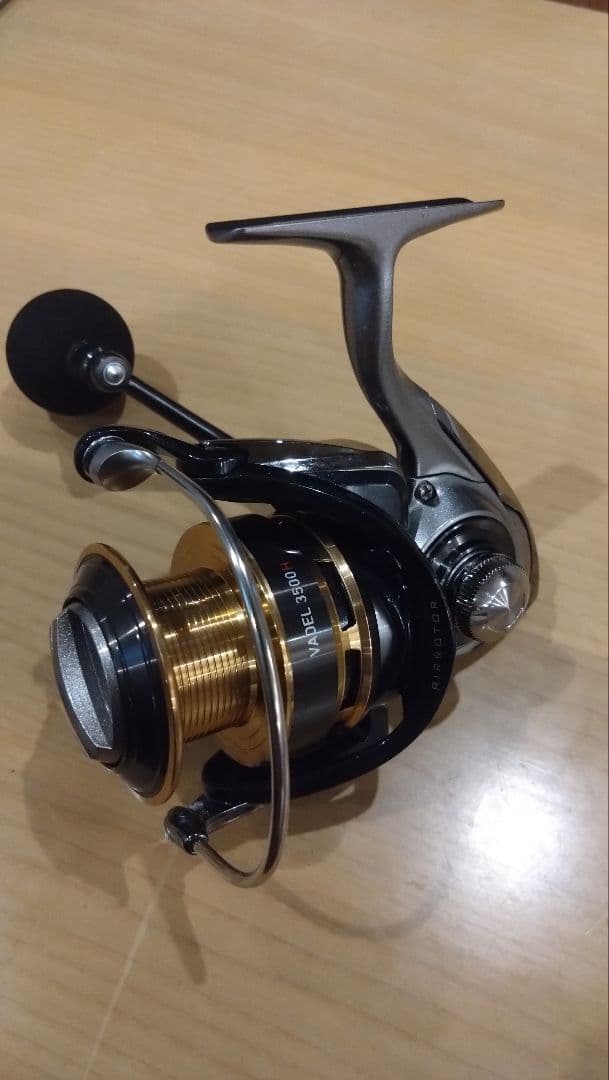 ヴァデル 3500H ダイワ （DAIWA） 【30％OFF】 即納！ 15 ヴァデル 3500H （ソルト