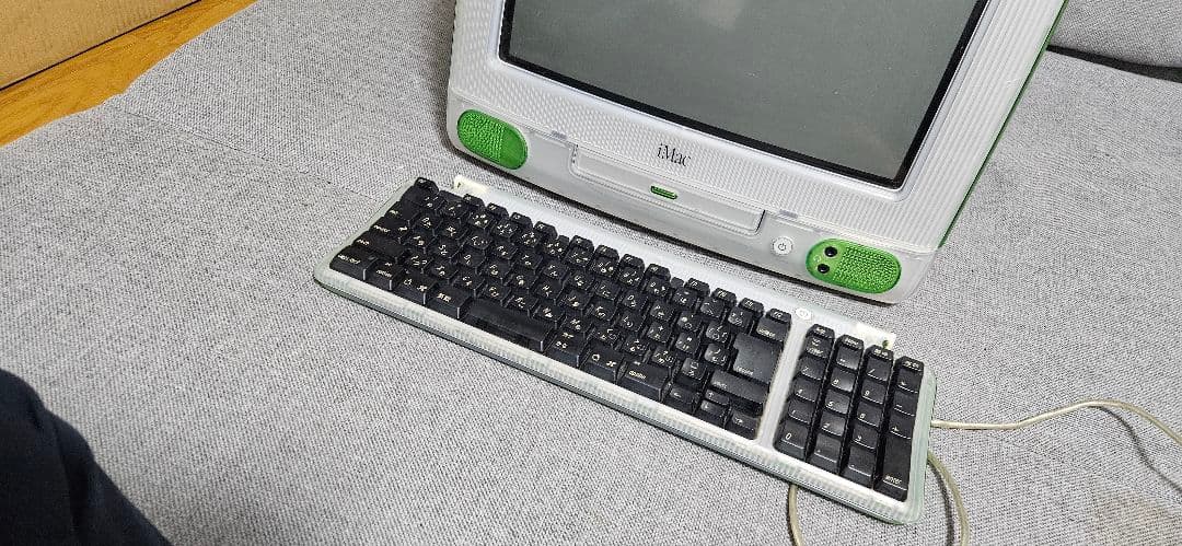 Apple iMac G3 グリーン 15インチ 初期化済み - メルカリ