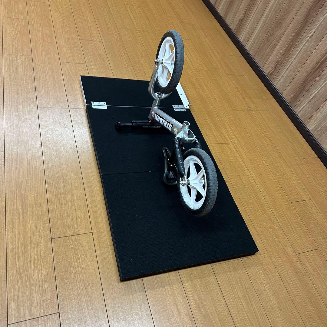 ランバイク ストライダー スタート板 スタート台 - メルカリ