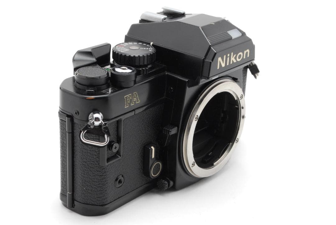 完動品 】Nikon FA ボディ ブラック フィルムカメラ #322 - メルカリ