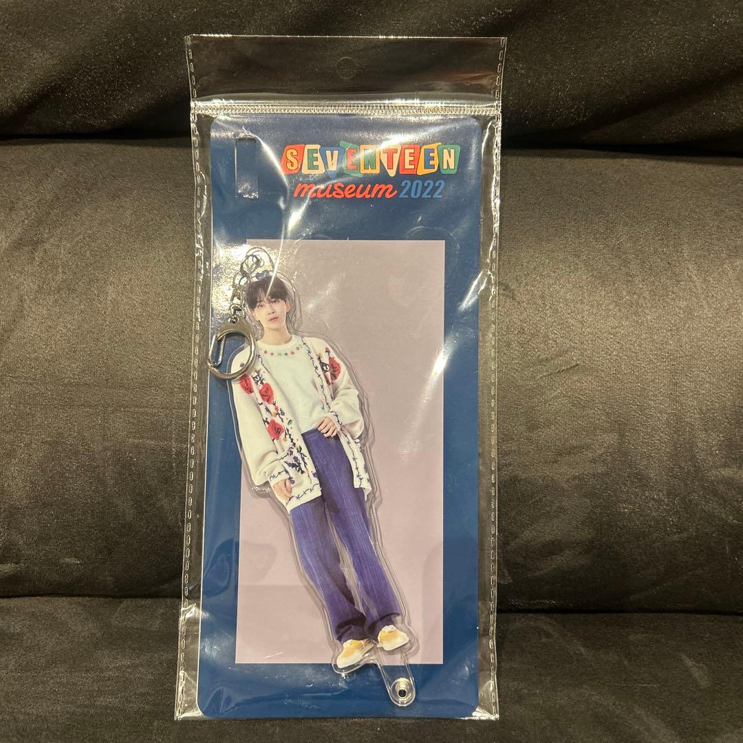 SEVENTEEN Museum 2022 アクリルキーホルダー ジョンハン - メルカリ