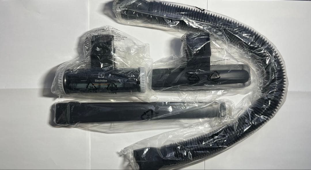 Electroluxのノズル Amazon | エレクトロラックス エルゴラピード用 布団ノズル 988263014