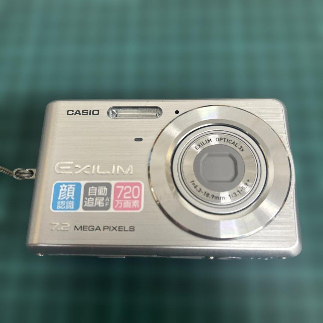 【美品】CASIO EXILIM EX-Z77 Amazon | カシオ Exilim EX-Z77 7.2MP デジタルカメラ 3倍手ぶれ防止