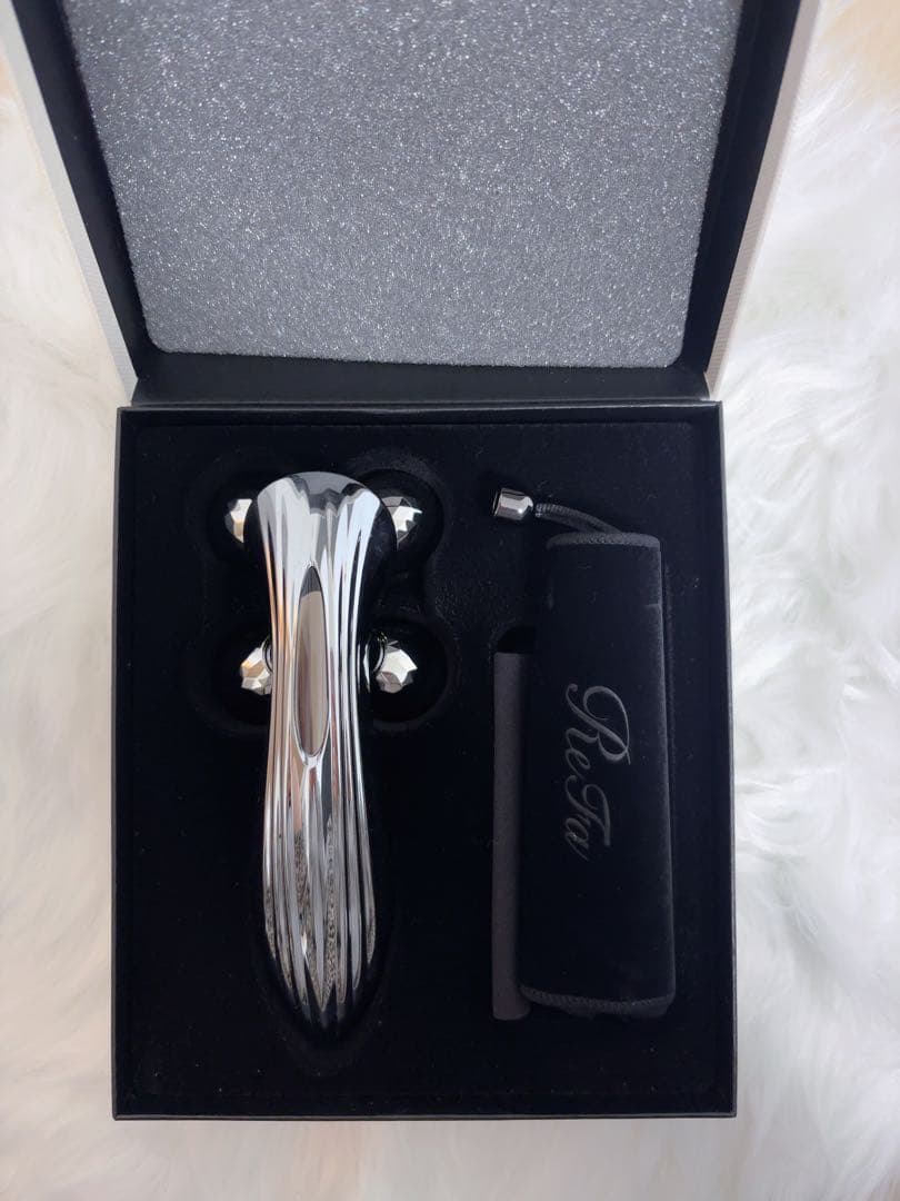 ReFa 美顔ローラー シルバー 収納ケース付き - コレクション リファ