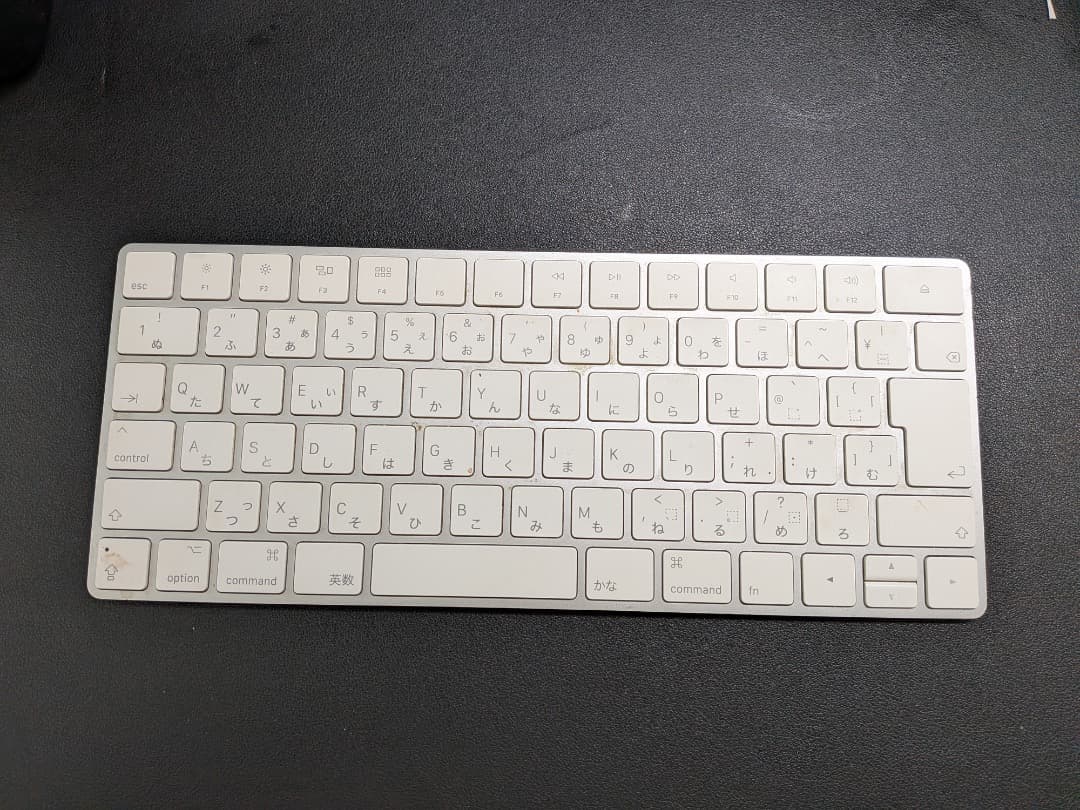 ジャンク】Apple Magic Keyboard 日本語配列 キーボード - メルカリ