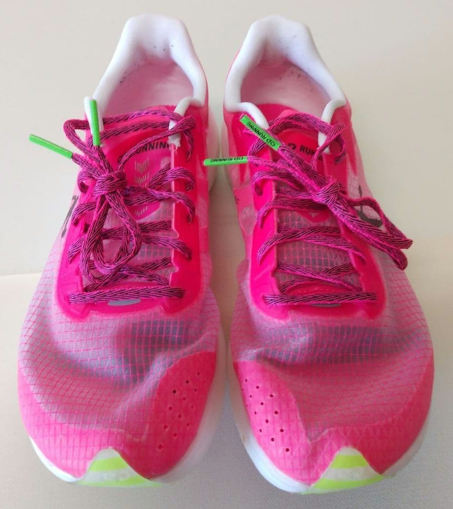 ランニングシューズ カーボン チャオダン - メルカリ