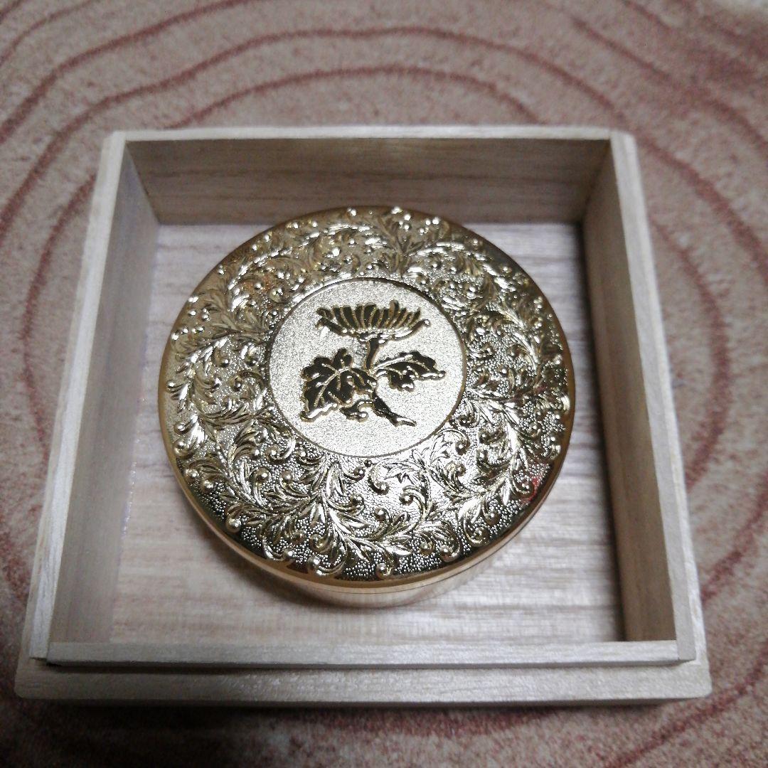 皇居 菊葉小箱 ボンボニエール ゴールド 小物入れ - メルカリ