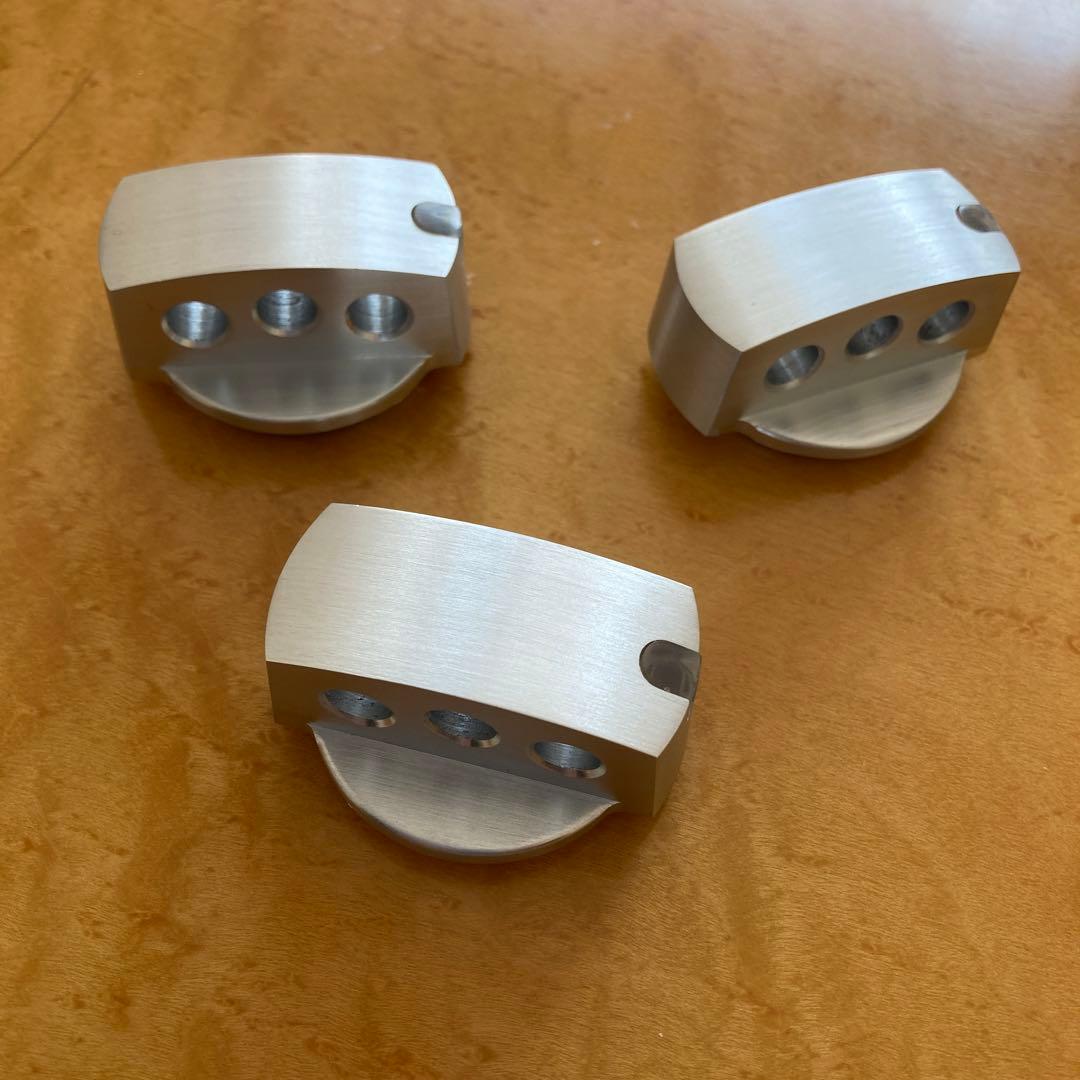 FJクルーザー用　DRAKE アルミ製エアコンノブ3個セット トヨタ（TOYOTA） 北米仕様 TOYOTA FJクルーザー エアコンノブ 3個