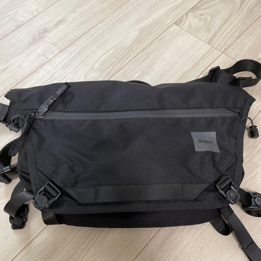 UNTRACK メッセンジャーバッグ 楽天市場】【10%OFFクーポン11日2時迄】 ノベルティ付 アントラック