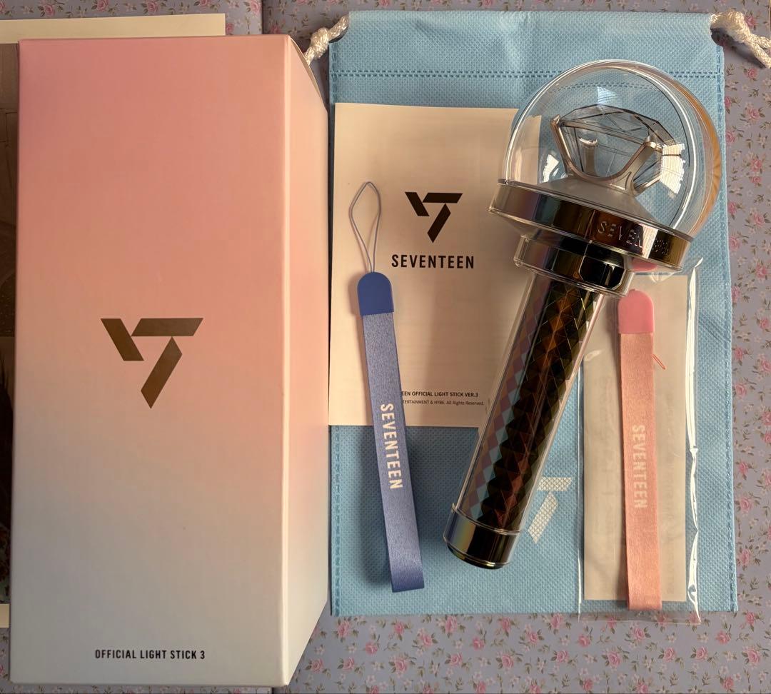 SEVENTEEN 公式ペンライト VER.3 - メルカリ