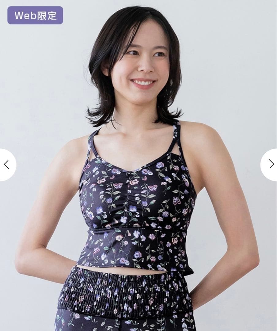 【SUKALA】スプリングフラワーフレアブラトップ パンジー M Lava スカーラ SUKALA ヨガウェア スプリングフラワーフレアブラトップ