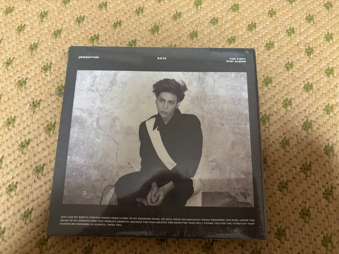 SHINee ジョンヒョン ソロアルバム BASE 未開封
