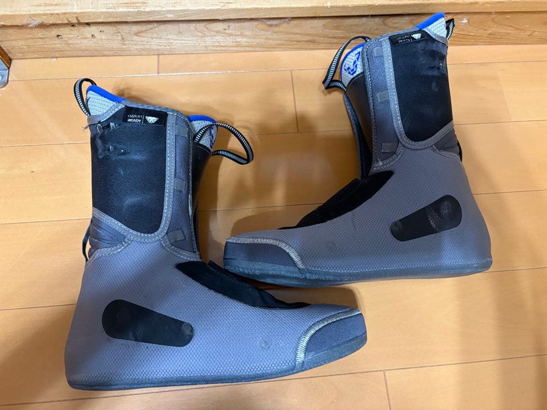 ディナフィット　Radical 28〜28.5cm バックカントリースキーブーツ