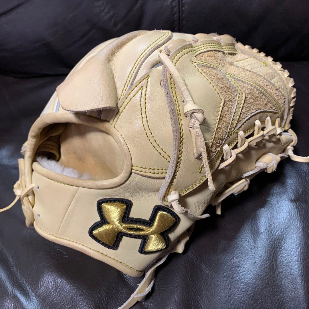アンダーアーマー 最上級モデル 硬式投手用グローブ 金子千尋モデル