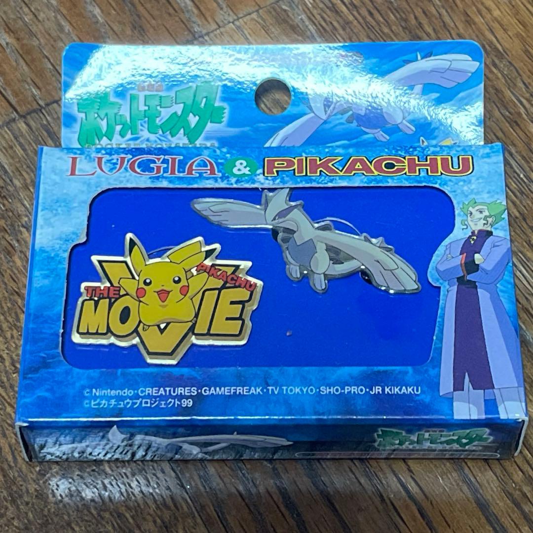 ルギア&ピカチュウ 99年劇場公開記念バッジ ポケモン - メルカリ
